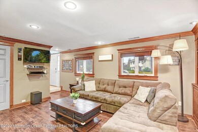 Living Area 3
