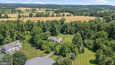 40 Chanticleer Dr, Glenmoore, PA 19343 - photo 4