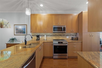 4098 Westbourne Cir, Sarasota, FL 34238 - photo 6