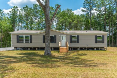 1-web-or-mls-5227 Richardson Rd Exterior