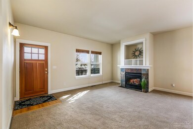 61239 Fairfield Dr, Bend, OR 97702 - photo 6