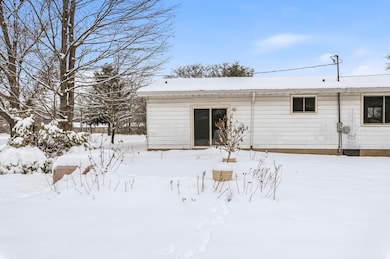 33363 Bertrand St, Niles, MI 49120 - photo 7