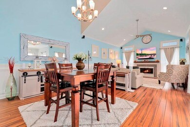 1093 Viewpoint Dr, Lake In the Hills, IL 60156 - photo 2