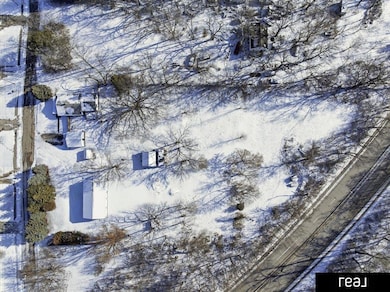 5057 Kansas Ave, Omaha, NE 68104 - photo 6