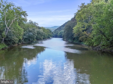 341 White Oak Trail, Paw Paw, WV 25434 - photo 5