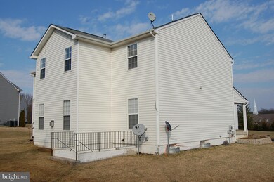 780 Chickamauga Dr, Harpers Ferry, WV 25425 - photo 4