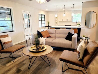 1402 Allen St, Rosenberg, TX 77471 - photo 2