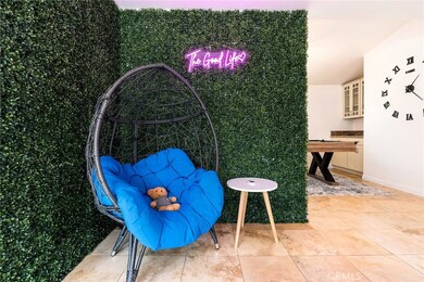 20300 Oxnard St, Woodland Hills, CA 91367 - photo 4