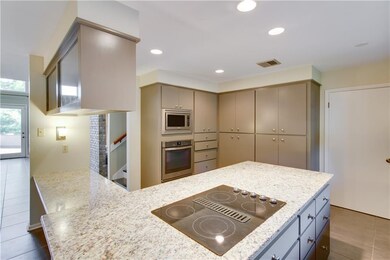 Kitchen - This view allows you to see the new rang