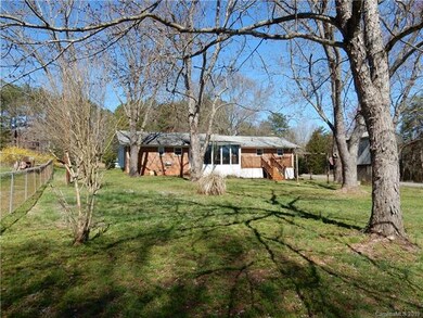 304 Wilson Rd, Shelby, NC 28152 - photo 7