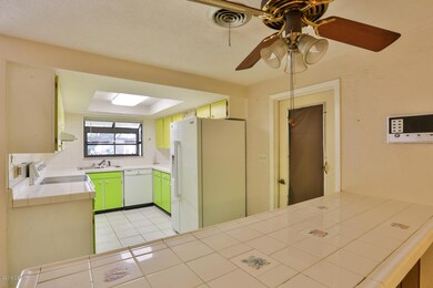 838 E 13th Ave, New Smyrna Beach, FL 32169 - photo 5