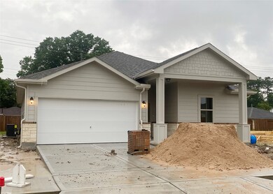 7646 Nevaeh Crest Path, Houston, TX 77016 - photo 2