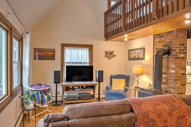 32 Longmeadow Dr, Troy, NH 03465 - photo 3