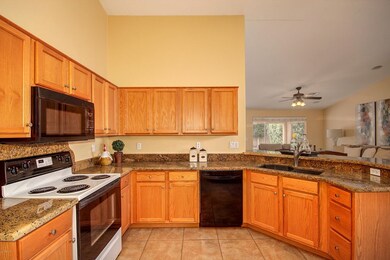 961 E Betsy Ln (4)