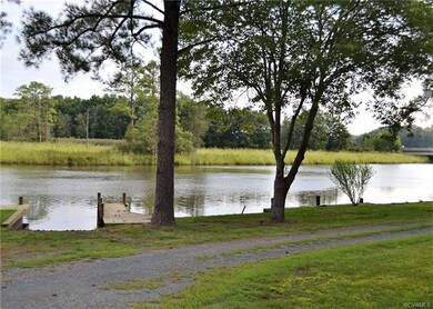 283 Ferry Landing Rd, Dunnsville, VA 22454 - photo 5