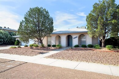 10632 Sombra Verde Dr, El Paso, TX 79935 - photo 2