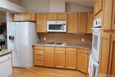 322 Willow St SW unit 21, Orting, WA 98360 - photo 3