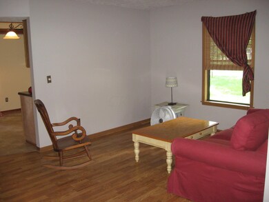 2641 Abington Rd, Columbus, OH 43231 - photo 2