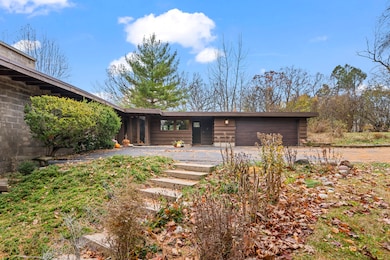 2345 N Mcaree Rd, Waukegan, IL 60087 - photo 3