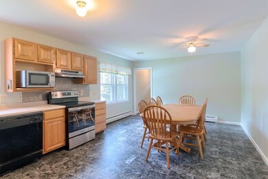 65 Brand Ave, Wilmington, MA 01887 - photo 5