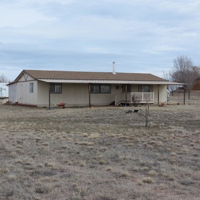 1400 W Saddle Rd, Paulden, AZ 86334 - photo 4