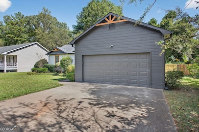 5810 Mistyview Dr unit 3, Rex, GA 30273 - photo 3