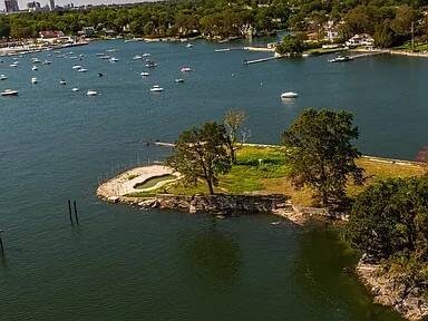 1350 Greacen Point Rd, Mamaroneck, NY 10543 - photo 5