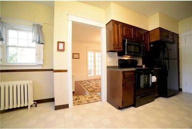 815 Forrest St, Lansdale, PA 19446 - photo 6