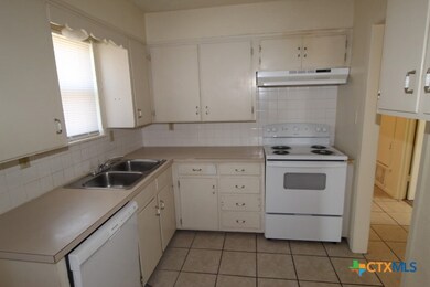 109 North Dr, Copperas Cove, TX 76522 - photo 3