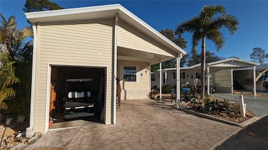 40 Beachfront Ln, Lake Placid, FL 33852 - photo 2