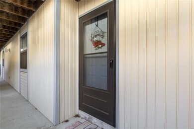 262 Bluff Blvd unit 1B, Camdenton, MO 65020 - photo 3