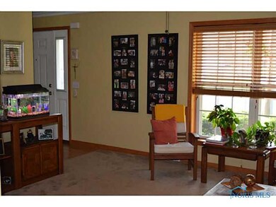 1131 W State Line Rd, Toledo, OH 43612 - photo 2