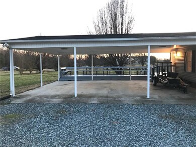 6759 Coltrane Mill Rd, Greensboro, NC 27406 - photo 3