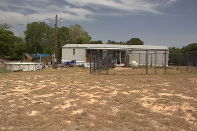 122 Rommel Ct, Springtown, TX 76082 - photo 6