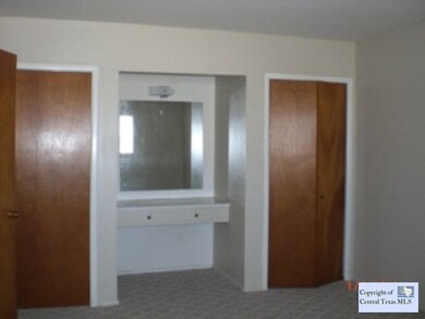 1120 N King St unit 207, Seguin, TX 78155 - photo 4