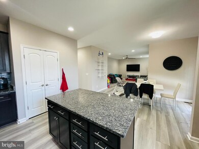 41 Orchid Ln unit 2 UPPER LVL NO BSMT, Stafford, VA 22554 - photo 6