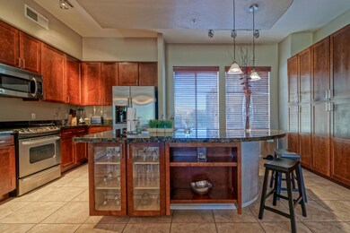 Kitchen (2)