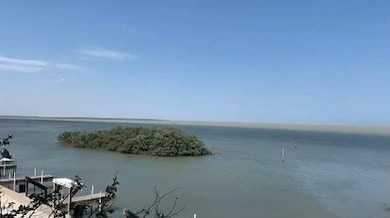 77 Santa Isabel Blvd unit F8, Laguna Vista, TX 78578 - photo 7