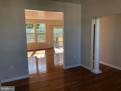 524 Grovethorn Rd, Middle River, MD 21220 - photo 3