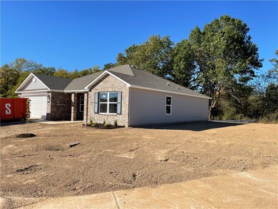 318 Saydi St, Elkins, AR 72727 - photo 2