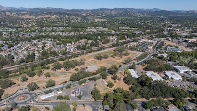 9600 Windsor Rd, Windsor, CA 95492 - photo 3