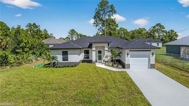 2916 Dora Ave N, Lehigh Acres, FL 33971 - photo 2
