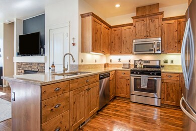 3335 SW 28th St Redmond OR-print-004-010