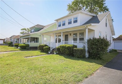 103 Benedict St, Pawtucket, RI 02861 - photo 3