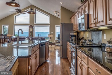 823 Seven Oaks Dr, Bentonville, VA 22610 - photo 6