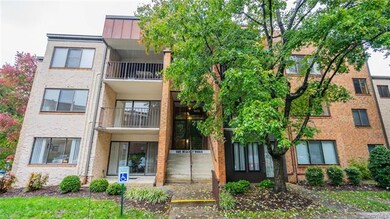 1505 Regency Woods Rd unit 303, Henrico, VA 23238 - photo 2