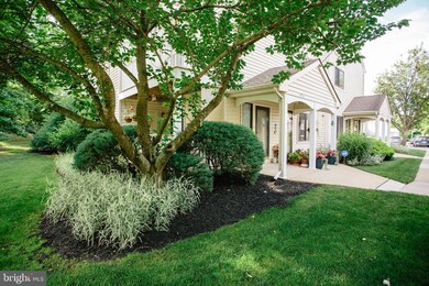 814 Gregorys Way, Voorhees, NJ 08043 - photo 2