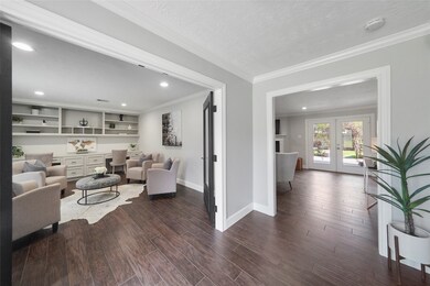 5027 Bayou Vista Dr, Houston, TX 77091 - photo 6