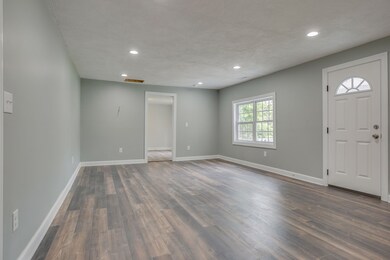 2474 Old Tullahoma Hwy, Manchester, TN 37355 - photo 7