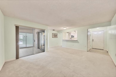 2121 Wood St unit 110, Sarasota, FL 34237 - photo 7